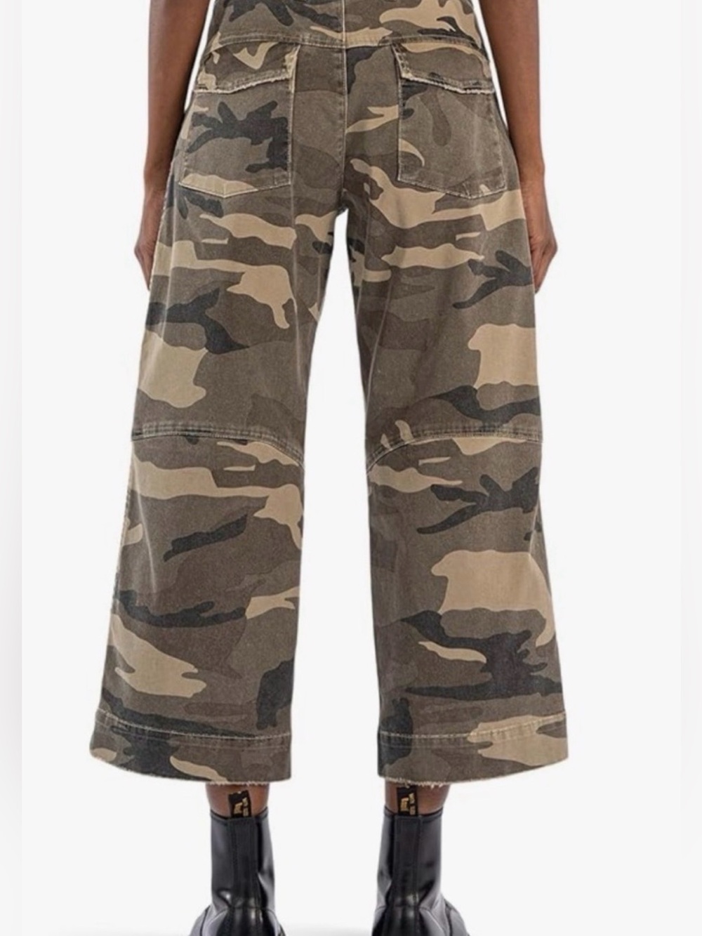 KUT from the Kloth Ashton High rise Wide Leg Barrel, Camo in Olive Size 8 EUC - Picture 2 of 7